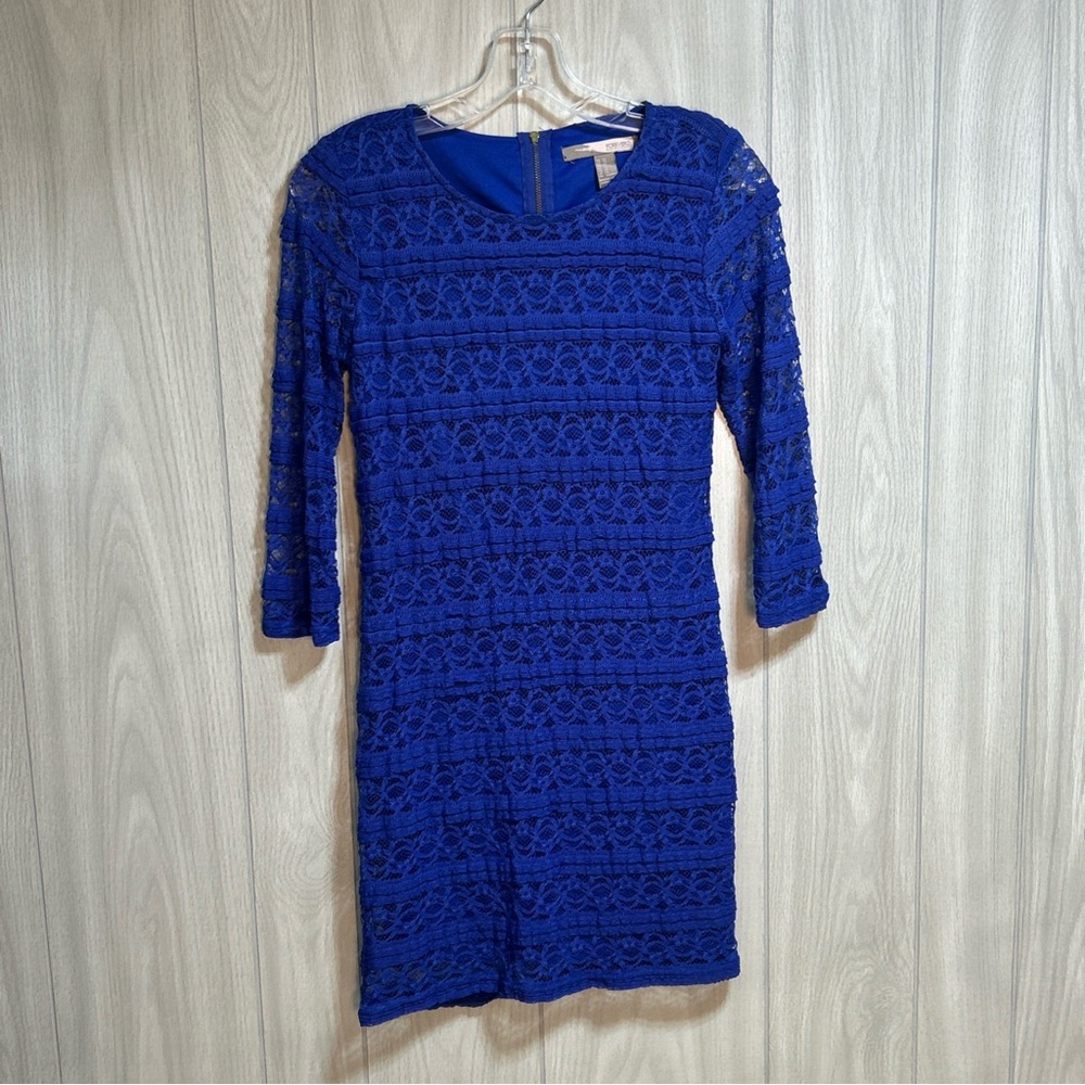 Forever 21 Contemporary Blue Lace Overlay Above The Knee Dress Size XS